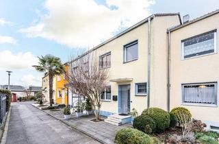 Reihenhaus kaufen in 50259 Pulheim, Zentral gelegenes Reihenhaus mit wohnlich ausgebauter Nutzfläche im Dachgeschoss.