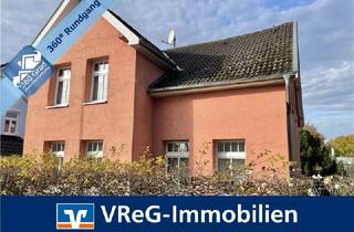 Villa kaufen in 23858 Reinfeld, Sehr gute Raumaufteilung-nettes Ambiente-großes angelegtes Grundstück-Innenstadtnähe (A3318)