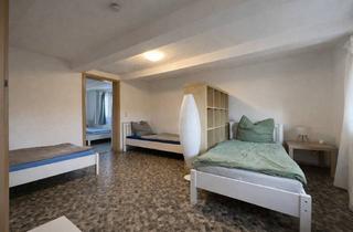 Haus kaufen in 37176 Nörten-Hardenberg, Historische Gewerbeimmobilie bei Göttingen: Ideal für Zimmervermietung und vielseitige Ausbauoptionen!