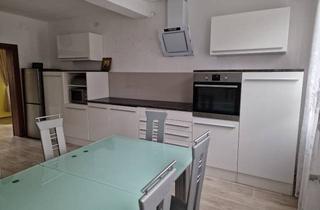 Haus kaufen in 07973 Greiz, 170m² teilmöbliertes Haus mit viel Potenzial