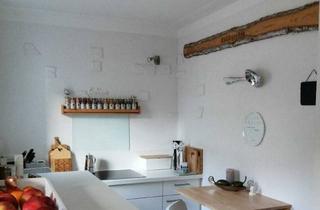 Wohnung kaufen in 97299 Zell, Schöne 2-Zimmer-Maisonettewohnung mit Küche