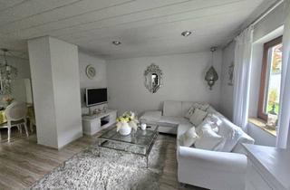 Haus kaufen in 71729 Erdmannhausen, Zweifamilienhaus mit Doppelgarage, Wellness-Oase und traumhaftem Garten. Ideal zum Wohlfühlen!