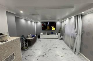 Doppelhaushälfte kaufen in 97896 Freudenberg, Modernisierte Doppelhaushälfte mit großem Garten, Hof, Scheune und Sommerküche.