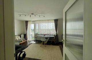Wohnung kaufen in 86633 Neuburg, Helle 3‑Zimmer‑Wohnung mit Weitblick über Neuburg