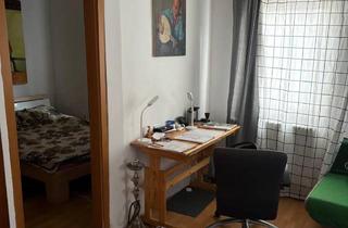 Mehrfamilienhaus kaufen in 75417 Mühlacker, Denkmalgeschützte Doppelimmobilie: Zwei Fachwerkhäuser zum Preis von einem in Mühlacker