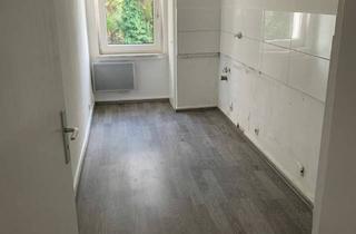 Mehrfamilienhaus kaufen in 45479 Mülheim, Mehrfamilienhaus mit 7 Wohneinheiten und Garten