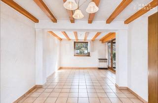 Einfamilienhaus kaufen in 72766 Reutlingen, Reutlingen - Chance zum Traumhaus - Einfamilienhaus mit Gestaltungspotenzial