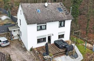 Einfamilienhaus kaufen in 31737 Rinteln, Rinteln - Großzügiges Einfamilienhaus in idyllischer Waldrandlage - umfassend modernisiert!