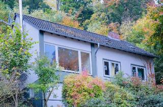 Haus kaufen in 53129 Bonn, Bonn - Haus mit Aussicht am Fuße des Venusberges auf Grundstück mit großem Baufenster
