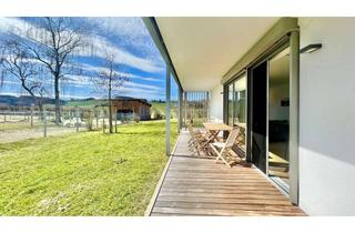 Wohnung kaufen in 87600 Kaufbeuren, Ortsrandlage mit Blick: Top moderne und barrierefreie Erdgeschosswohnung mit 2 Terrassen und Garten