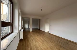 Wohnung kaufen in 64686 Lautertal, Modernisiertes Wohnen mit Terrasse und zwei Stellplätzen