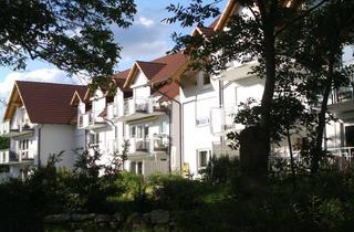 Wohnung kaufen in Burgallee, 74653 Künzelsau, Kapitalanlage: 3-Zimmer-Wohnung mit viel Wohnraum (822) im SENIORENDORF Schloß Stetten