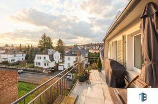 Wohnung kaufen in 55543 Bad Kreuznach, Großzügige 4-Zimmer- Wohnung mit Altbaucharme und Balkon in Bad Kreuznach-Süd