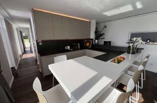 Wohnung kaufen in 14548 Schwielowsee, LUXUS Hausboot - 3 Etagen - 100m² Wohnen + 120 m² SONNENTERRASSE - Kamin, Kino, komplett individuell