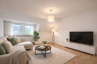 Wohnung kaufen in Huttropstraße 31, 45138 Huttrop, Zentrale 3-Zimmer Wohnung im DG/ 3.OG, modernisiert und Provisionsfrei, im Herzen von Essen