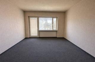 Wohnung kaufen in Lilienthalpark, 12209 Lichterfelde, ***Ruhig gelegene Eigentumswohnung nah am Lilienthalpark-Denkmal mit Stellplatz***