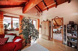 Wohnung kaufen in 82549 Königsdorf, Solide Kapitalanlage in Königsdorf!Sehr gepflegte 3-Zimmer-Dachgeschosswohnung