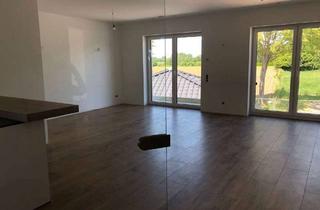 Wohnung mieten in 41849 Wassenberg, Lichtdurchflutete Drei-Zimmerwohnung mit EBK, Balkon und Garage