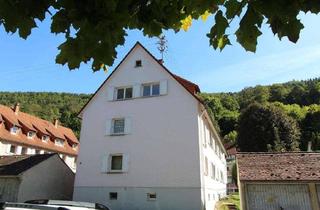 Wohnung mieten in Hölderlinstr. 64, 78727 Oberndorf, Zuhause fühlen: interessante 4-Zimmer-Wohnung