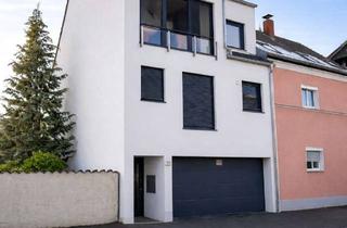 Haus kaufen in 94469 Deggendorf, Deggendorf Zentrum • Neubau 2024 • Maisonette 92,8 m² & Galerie 80,9 m² • KNX • prov.frei