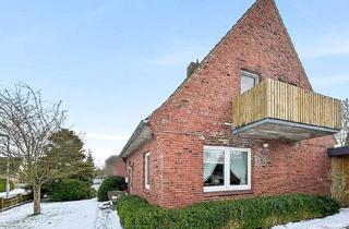 Haus kaufen in 25797 Wöhrden, Leben, wo andere Urlaub machen – Charmantes Familiendomizil in Wöhrden nahe der Nordsee