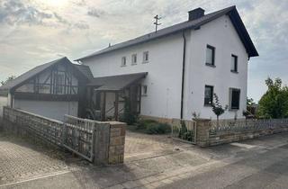 Haus kaufen in 76831 Eschbach, Solides 1-2 Familienhaus mit viel Platz und zusätzlicher Ferienwohnung