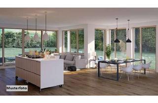 Einfamilienhaus kaufen in Waltersdorfer Chaussee XXXX, 12355 Berlin, Freistehendes Einfamilienhaus, Garage, Carport, Garten