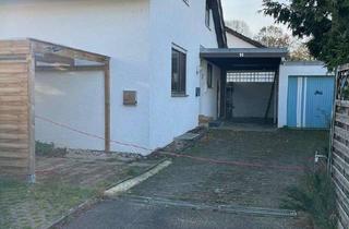 Haus kaufen in 73110 Hattenhofen, Sofort verfügbares, freistehendes 2 Familienhaus mit Garten in Hattenhofen !