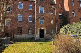 Haus kaufen in 07973 Greiz, 07973! Greiz - Haus mit großer Wohnung u. kleinem Grundstück