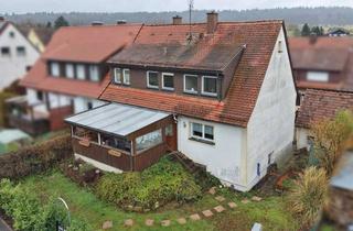 Doppelhaushälfte kaufen in 75210 Keltern, Ihr Zuhause mit Perspektive: Charmante Doppelhaushälfte mit Garten in Keltern-Weiler