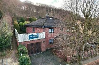 Einfamilienhaus kaufen in Wilkestr. 14, 58809 Neuenrade, Wohnen am Waldrand: Einfamilienhaus mit 132 m² Wohnfläche, großer Garage und Kaufgrundstück !!!!