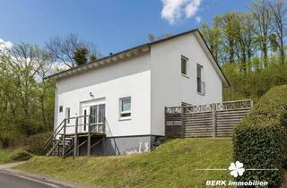 Einfamilienhaus kaufen in Falkenweg 14, 63768 Hösbach, BERK Immobilien – Freistehendes Einfamilienhaus mit Wallbox, PV und gepflegtem Zustand