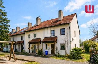 Haus kaufen in 82140 Olching, WINDISCH IMMOBILIEN - Renovierungsbedürftiges REH ideal für Familien in verkehrsberuhigter Straße