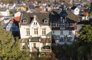 Villa kaufen in 53579 Erpel, Villenanwesen in Rheinlage -modernisiert- mit parkähnlichem Grundstück und Nebenhaus - große Garage