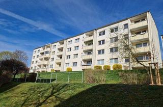 Wohnung kaufen in Charlottenburgweg 20, 07552 Gera, MIETE SPAREN IM ALTER!!! Eine 3-RW mit Balkon im 1.OG einer ruhigen & grünen Wohnanlage in Gera-Langenberg ist zu verkaufen.