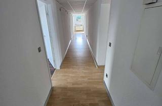 Büro zu mieten in 44879 Linden, Moderne Bürofläche in Bochum-Linden – 172 m², 6 helle Büroräume, sofort bezugsfrei!