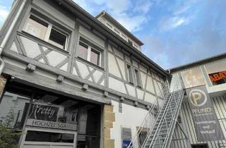 Gewerbeimmobilie kaufen in 71332 Waiblingen, Denkmal geschütztes Wohn- und Geschäftshaus in bester Waiblinger Altstadtlage.