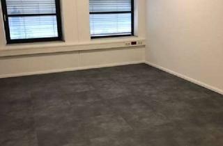 Büro zu mieten in Sachsenhausener Straße 31, 16515 Oranienburg, Bürofläche mit ca. 18 qm ab 01.04.2026