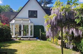 Einfamilienhaus kaufen in 22885 Barsbüttel, Kleines, aber gemütliches Einfamilienhaus mit 2-3 Zimmern und einem schönen Garten