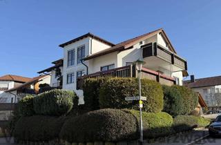 Wohnung kaufen in 72250 Freudenstadt, Für Individualisten - Außergewöhnliche 3,5-Zimmer-Dachgeschosswohnung in TOP-Lage