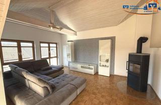 Wohnung kaufen in 72250 Freudenstadt, Für Individualisten - Außergewöhnliche 3,5-Zimmer-Dachgeschosswohnung in TOP-Lage