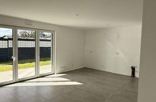 Wohnung mieten in Höhenstraße, 53547 Hümmerich, Barrierefreie 3,5 ZKB Wohnung mit Terrasse & Gartenanteil