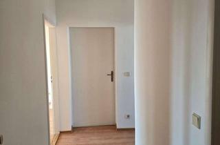 Wohnung mieten in Schulstraße 42, 39624 Kalbe, Aufgepasst! Familienwohnung + 4 Räume + Tageslichtbad + Balkon