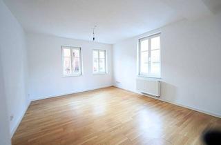 Wohnung mieten in 91541 Rothenburg, Stilvolle 2 Zi.-Wohnung in der Altstadt, Einbauküche und Balkon