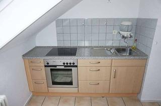 Wohnung mieten in 47877 Willich, Gepflegte Dachgeschosswohnung zentral in Willich-Neersen!