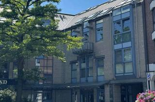 Wohnung mieten in Marktplatz, 40764 Langenfeld, Stilvolle, modernisierte 2-Zimmer-Dachgeschosswohnung in Langenfeld