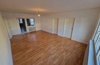 Wohnung mieten in 65835 Liederbach, 2024 sanierte 3-Zimmer-EG-Wohnung mit Balkon zum Innenhof, EBK, Hauswirtschaftsraum & Stellplatz