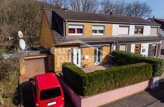 Doppelhaushälfte kaufen in 55743 Idar-Oberstein, Charmante Doppelhaushälfte in gediegener Nachbarschaft!