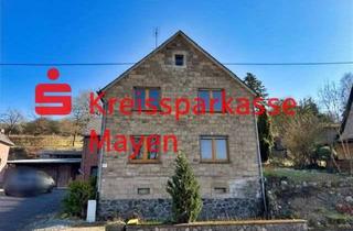 Einfamilienhaus kaufen in 56745 Weibern, Sanierungsbedürftiges, freistehendes Einfamilienhaus mit großem Grundstück