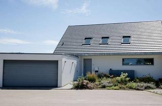 Haus kaufen in Im Einfang 10, 78183 Hüfingen, Architektur trifft Natur - EFH (Bj 2008) 6 Zimmer mit beheiztem Außenpool